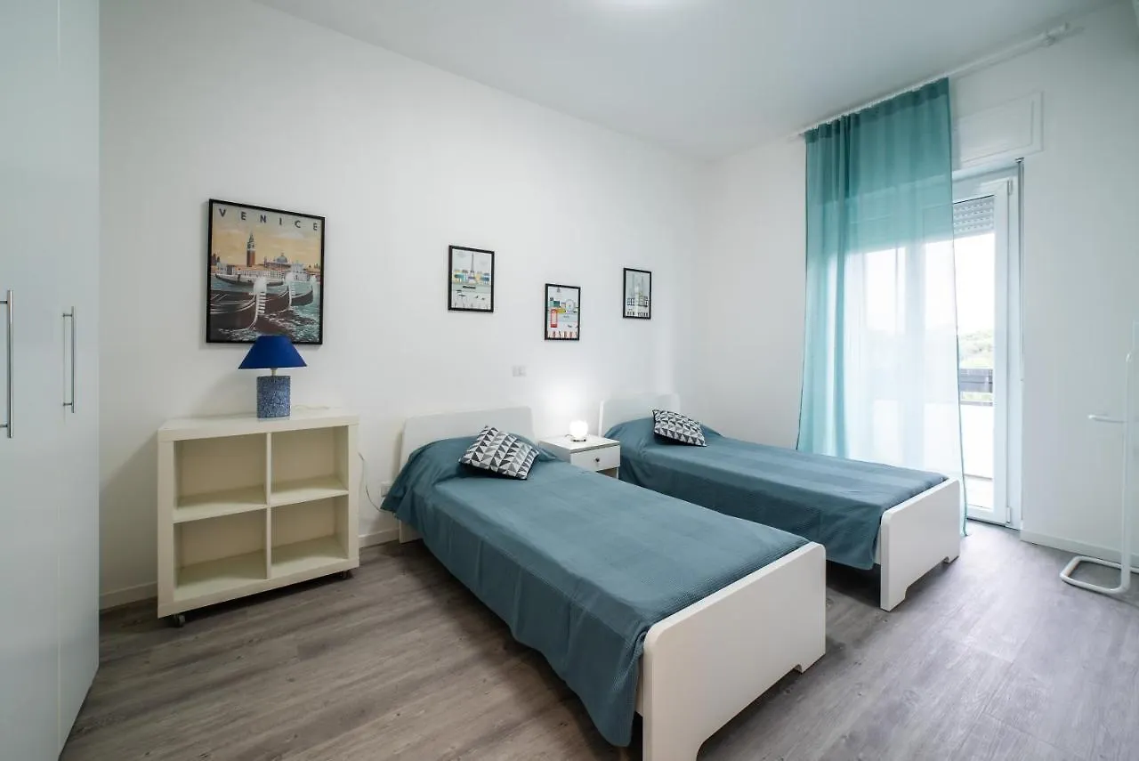 Centro Milano Marittima 2 Camere + Posto Auto Apartment
